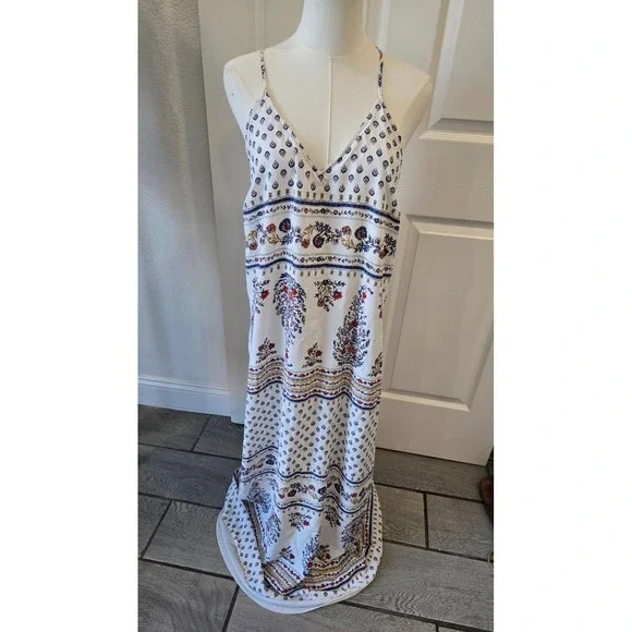 Old Navy Womens Boho Floral Border Print Maxi Dress White Blue Red Large Tall - Picture 1 of 7